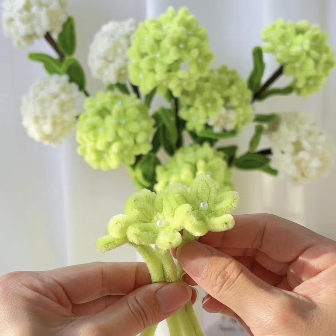 Hydrangea Chenille Stems Craft Kit